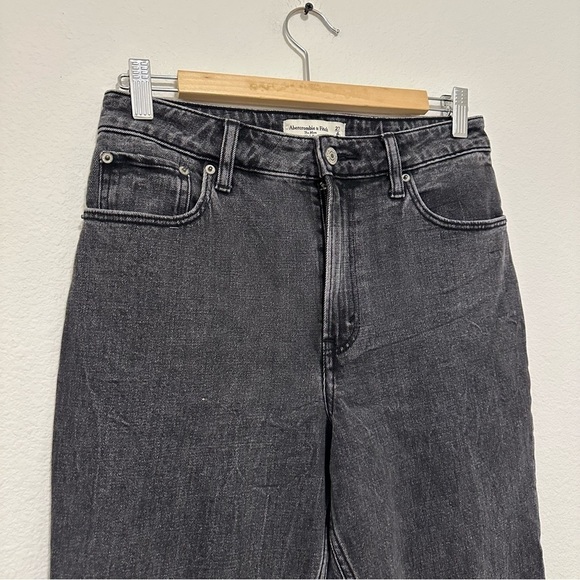 Abercrombie & Fitch The Mom High Rise Jeans Gray Black Wash Size 27 Short Women - Picture 3 of 9